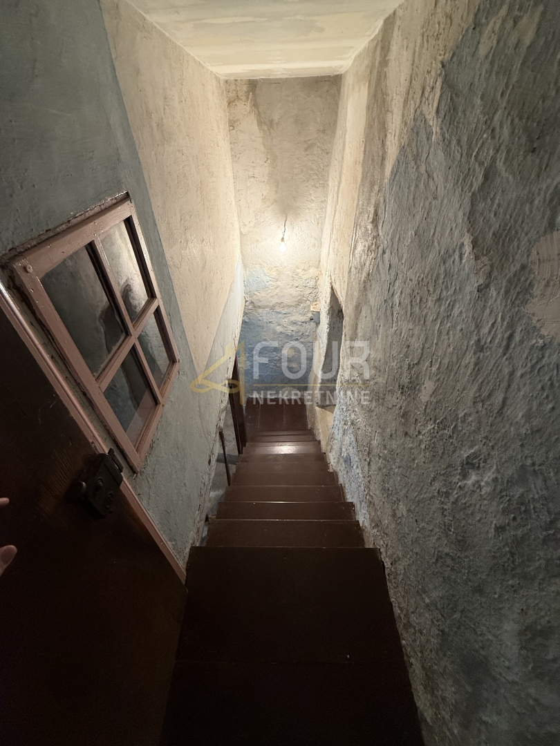 Hiša Buzet, 85m2