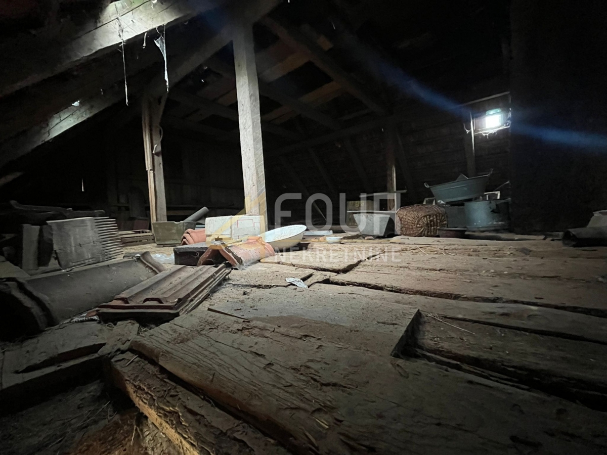 Hiša Stari Laz, Ravna Gora, 100m2