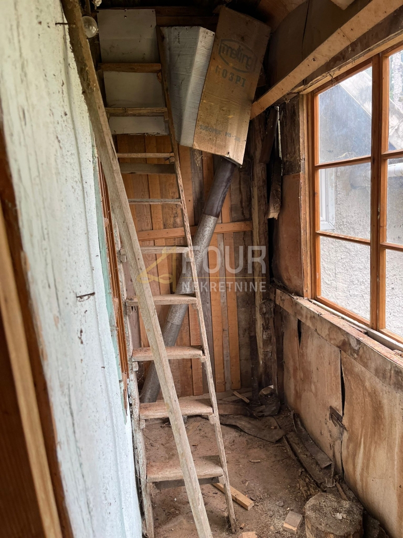 Hiša Stari Laz, Ravna Gora, 100m2