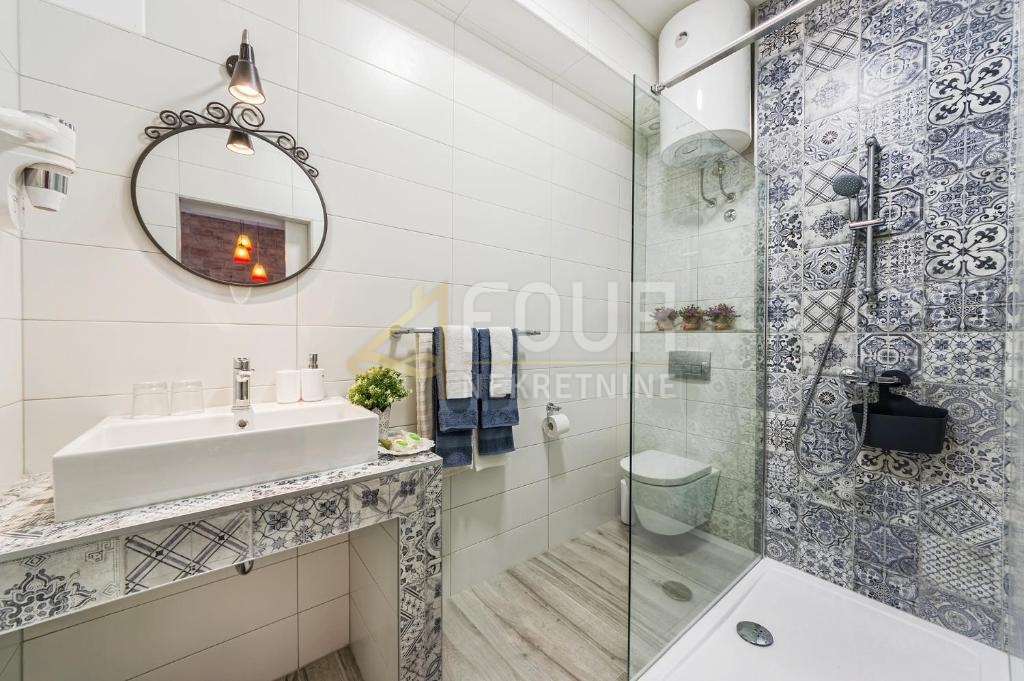 Stanovanje Centar, Pula, 58,68m2