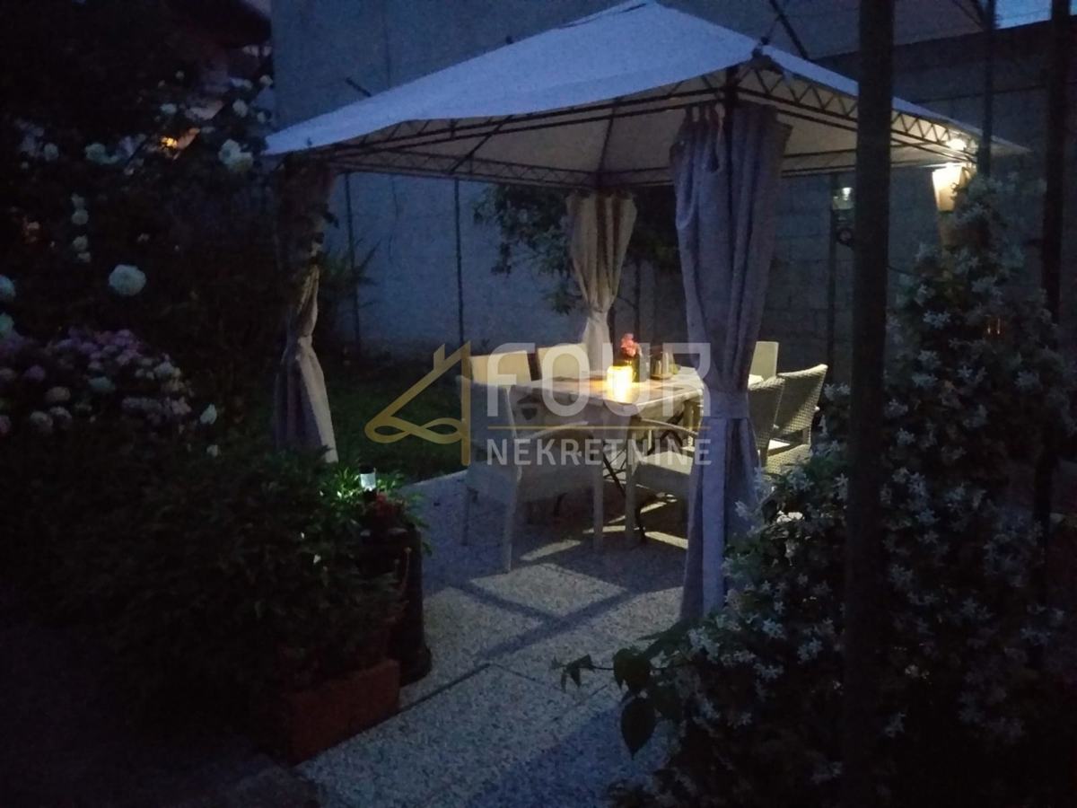 Hiša Trešnjevka, Trešnjevka - Sjever, 165m2