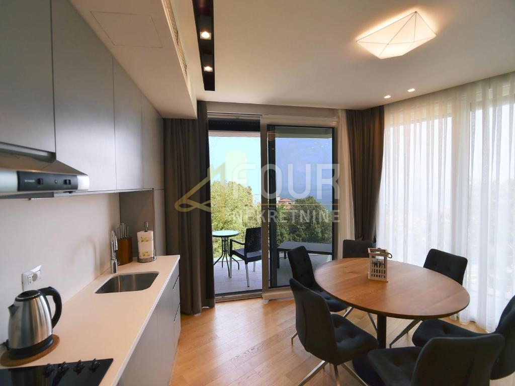 Hiša Opatija - Centar, Opatija, 2.000m2