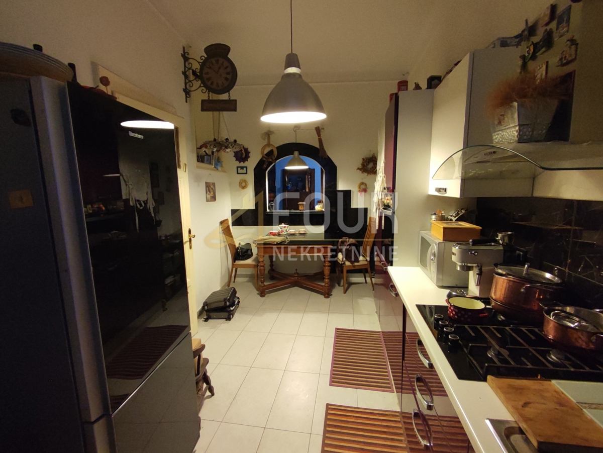 Stanovanje Centar, Rijeka, 87,65m2