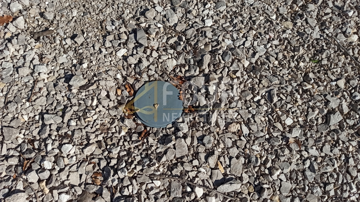 Istra, Roč, zemljišče za gradnjo, 569m2