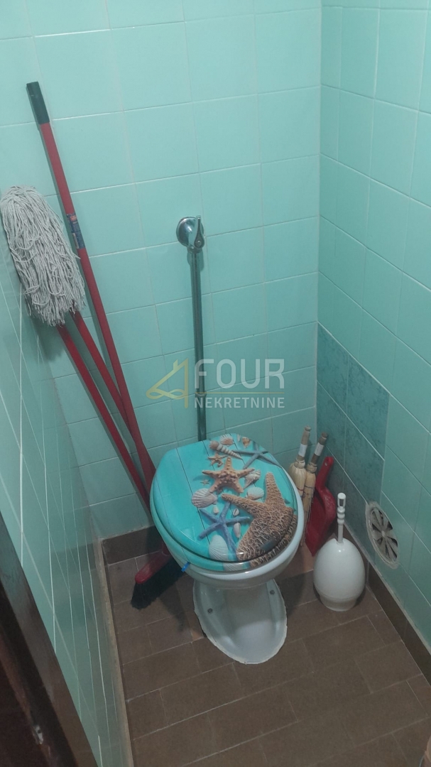 Zagreb, Peščenica - Žitnjak, 2 spalnici, balkon