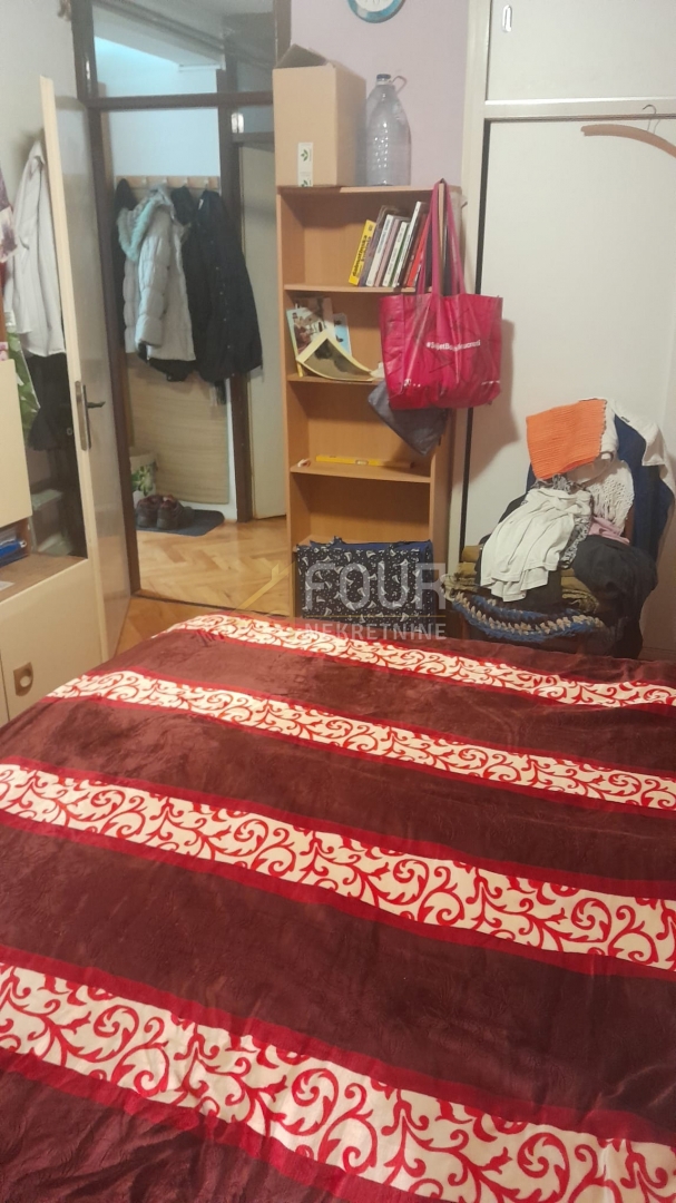 Zagreb, Peščenica - Žitnjak, 2 spalnici, balkon