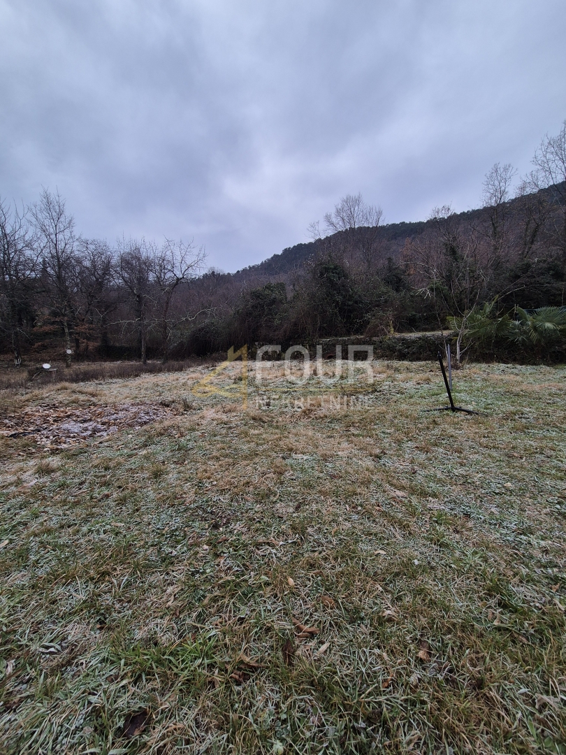 Lovran, zemljišče za gradnjo 1674m2