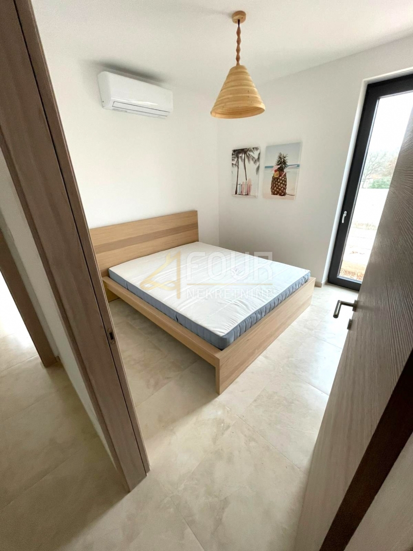 Stanovanje Medulin, 68m2