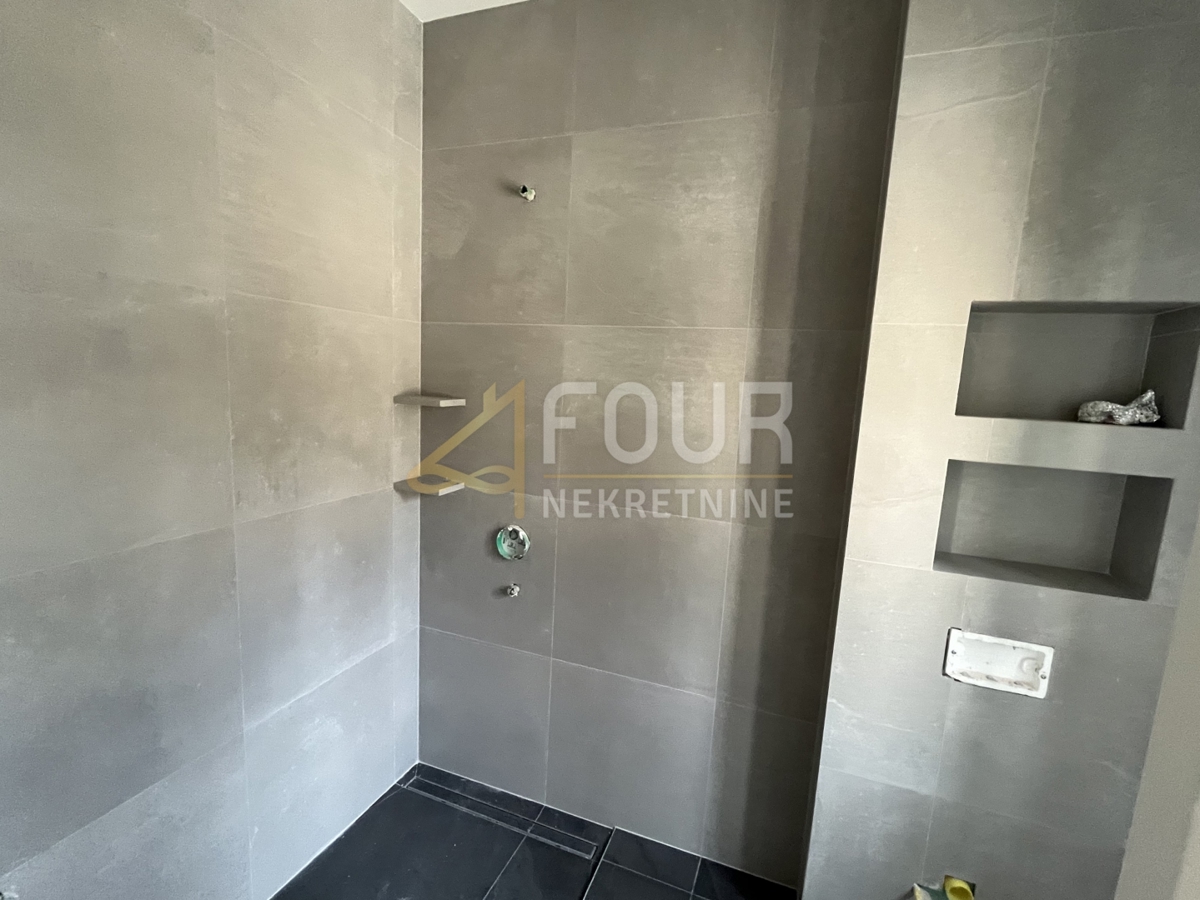 Istra, Pazin - okolica, samostojna hiša z bazenom