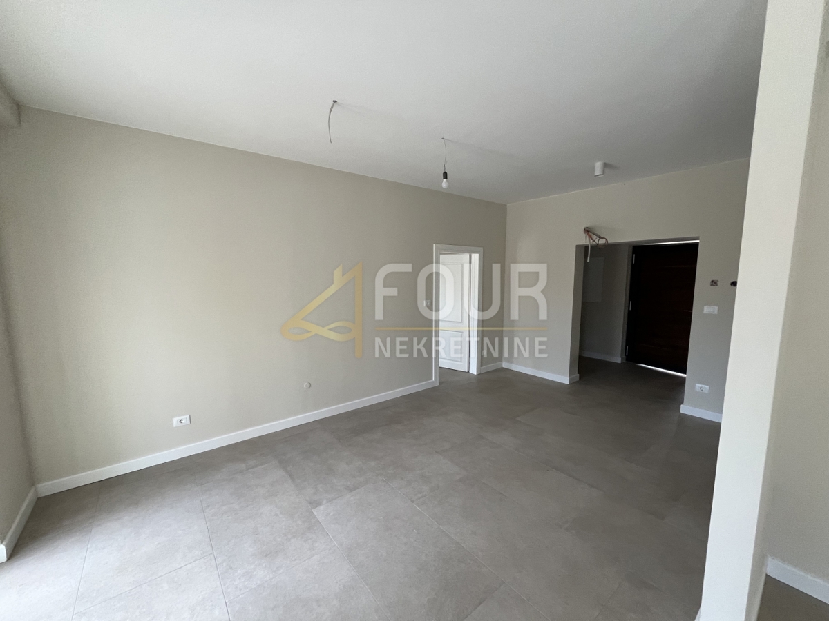 Istra, Pazin - okolica, samostojna hiša z bazenom