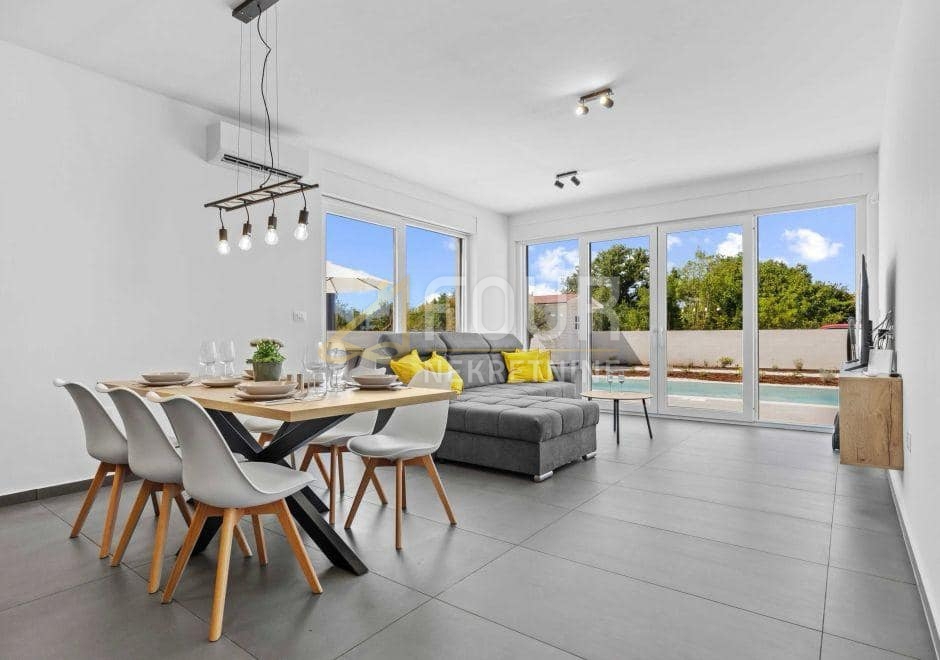 Istra, Vodnjan, samostojna hiša z bazenom