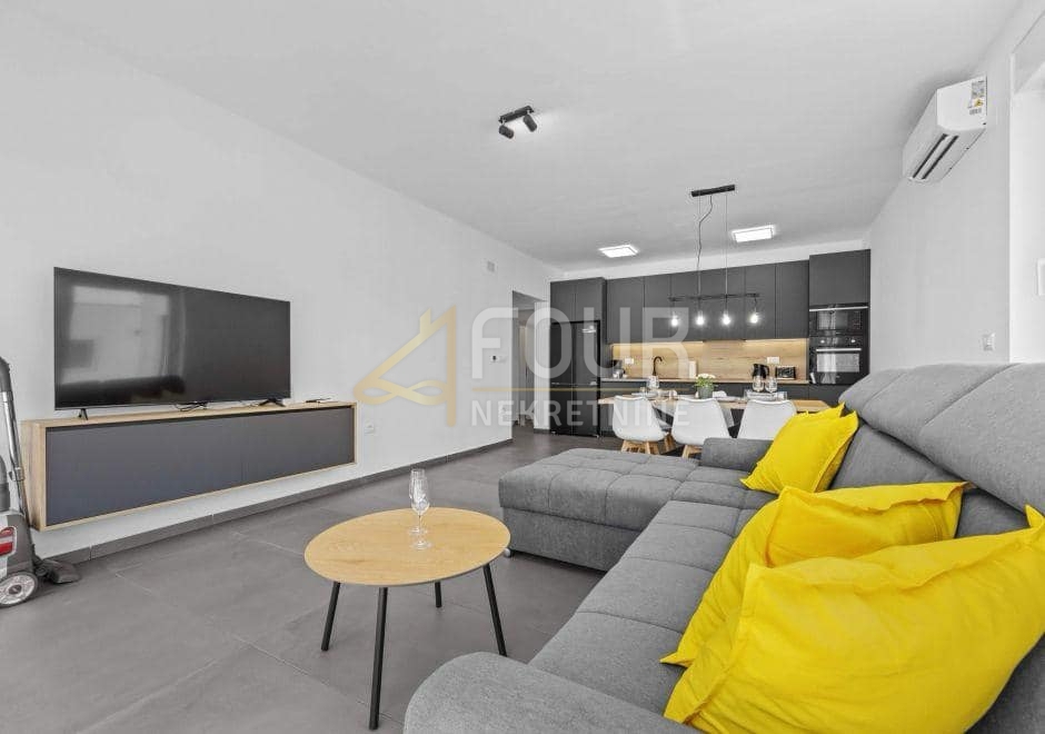 Istra, Vodnjan, samostojna hiša z bazenom