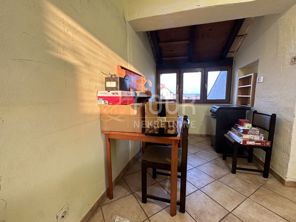 Istra, Rovinj, 1s+db, 40m2, balkon, pogled na morje