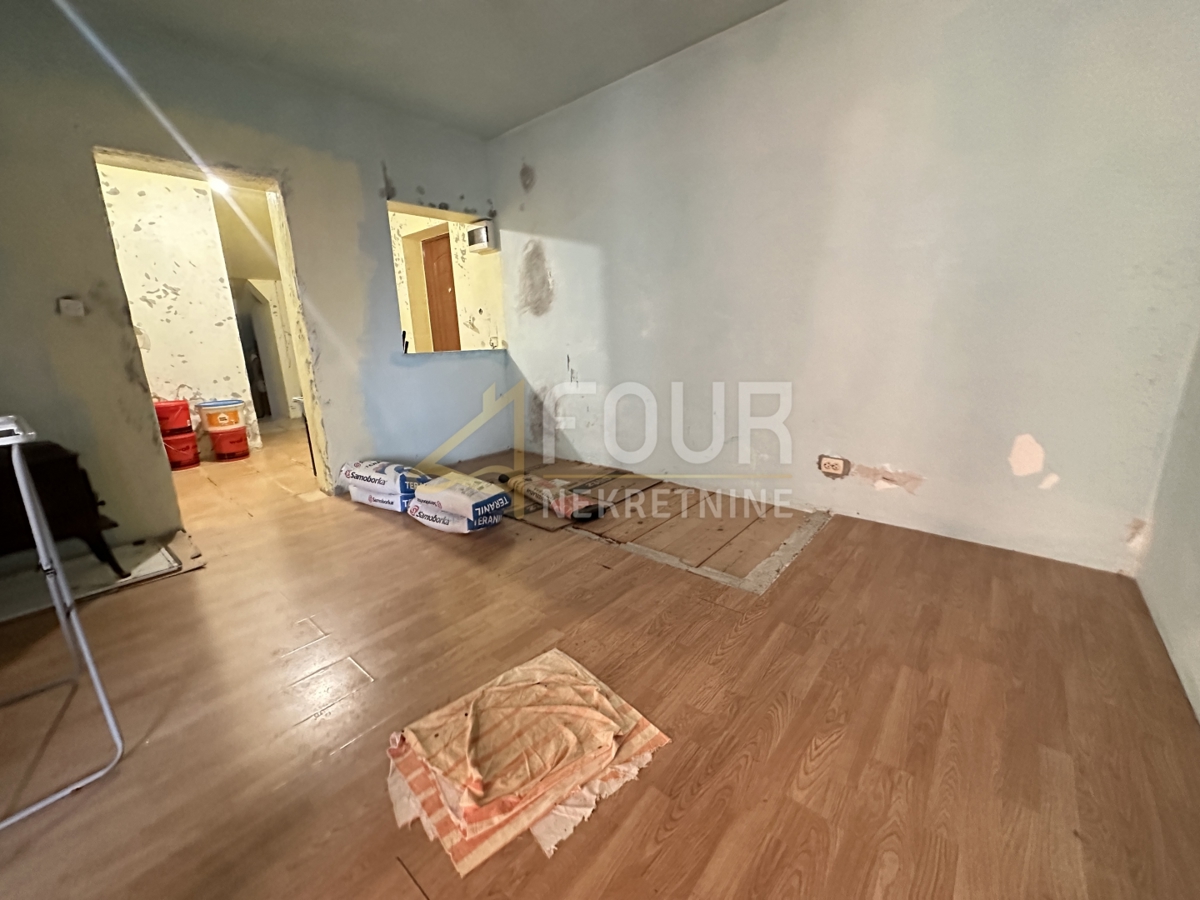 Istra, Rovinj, 1s+db, 40m2, balkon, pogled na morje