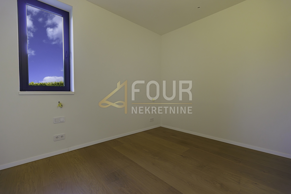 Istra, Umag - okolica, apartma - luksuzni letovišče, 1. vrsta do morja