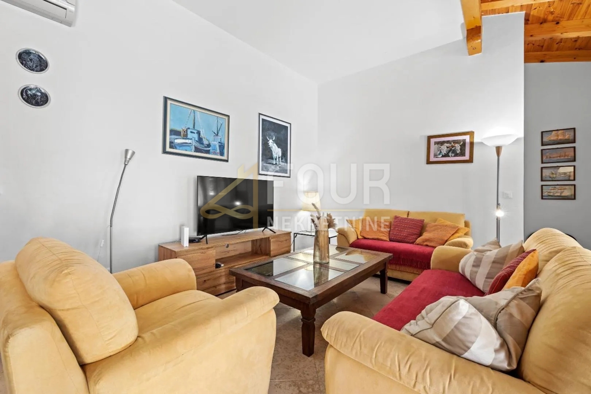 Istra, Kanfanar, samostojna hiša s bazenom