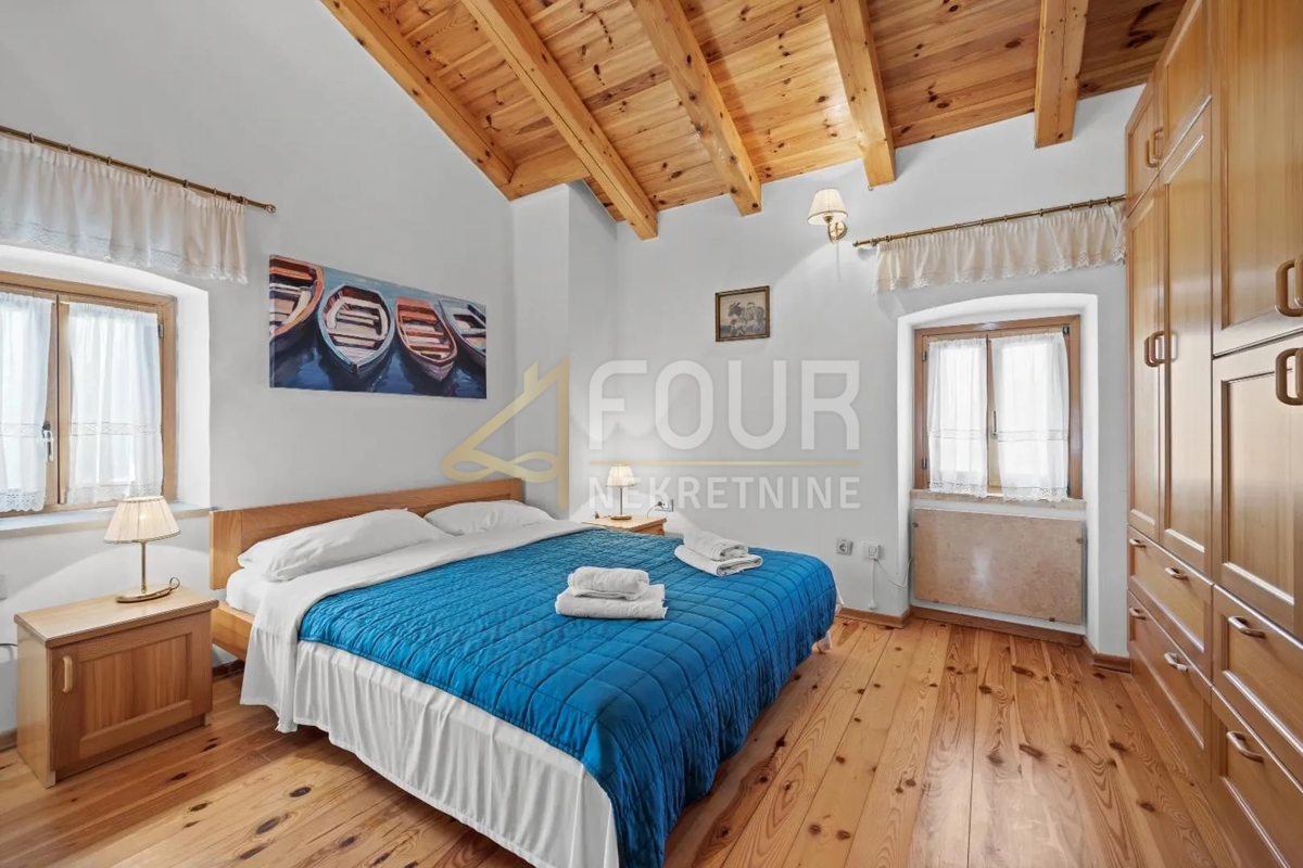 Istra, Kanfanar, samostojna hiša s bazenom