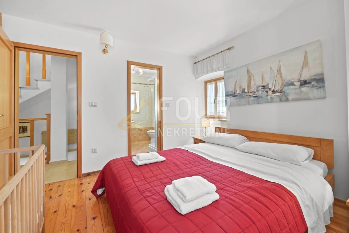 Istra, Kanfanar, samostojna hiša s bazenom