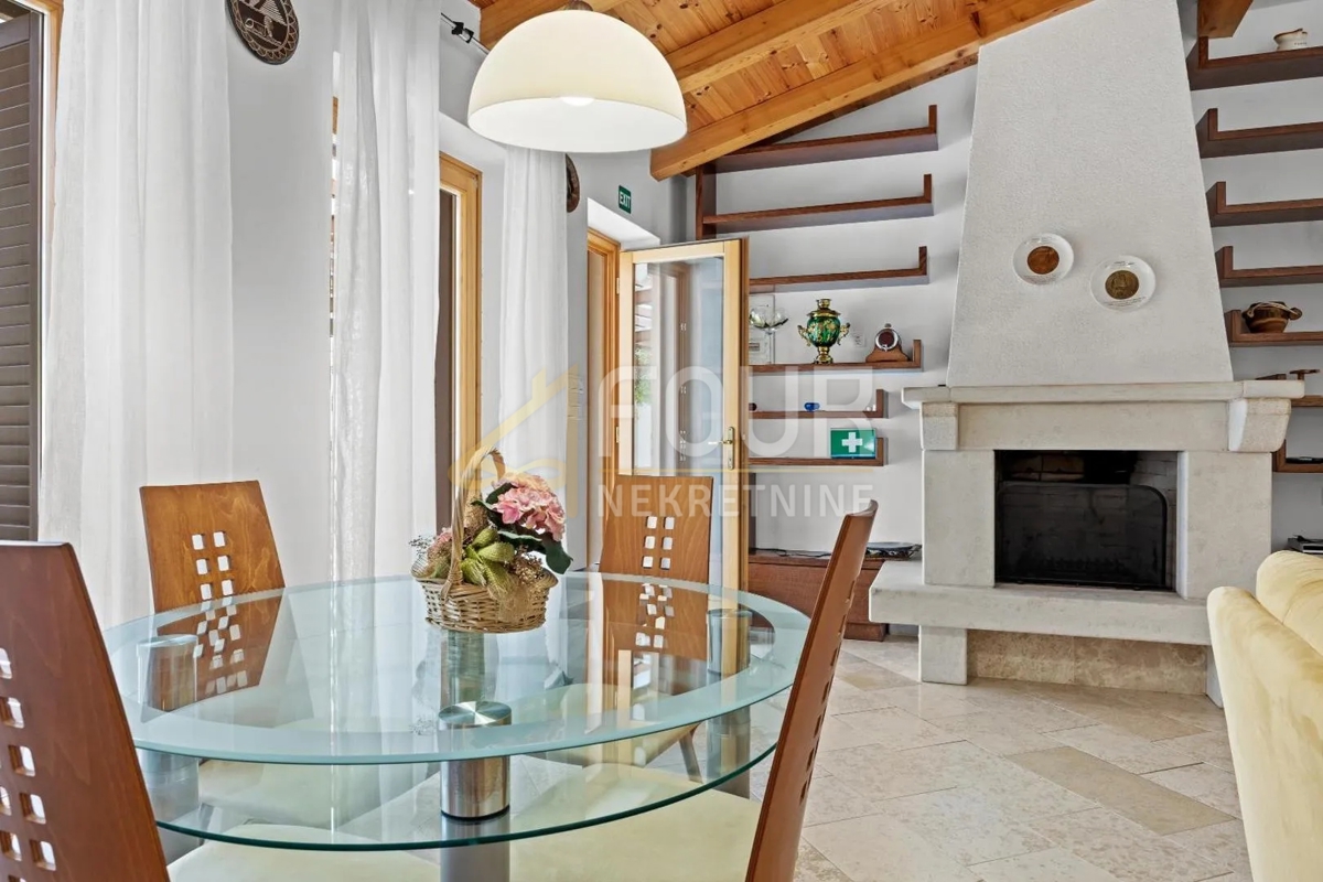 Istra, Kanfanar, samostojna hiša s bazenom