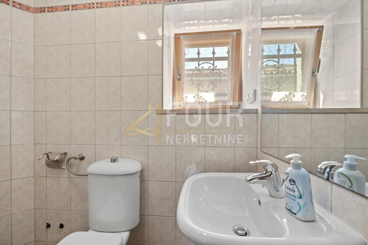 Istra, Kanfanar, samostojna hiša s bazenom