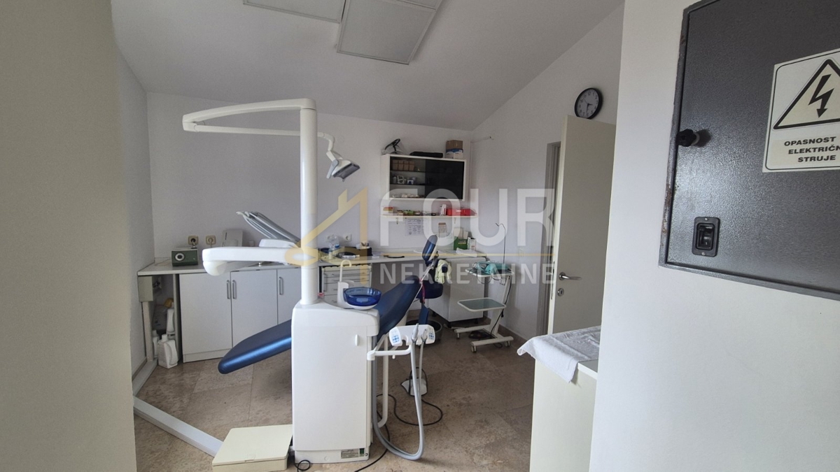 Reka, Kantrida, dvonadstropni poslovni prostor, 98m2