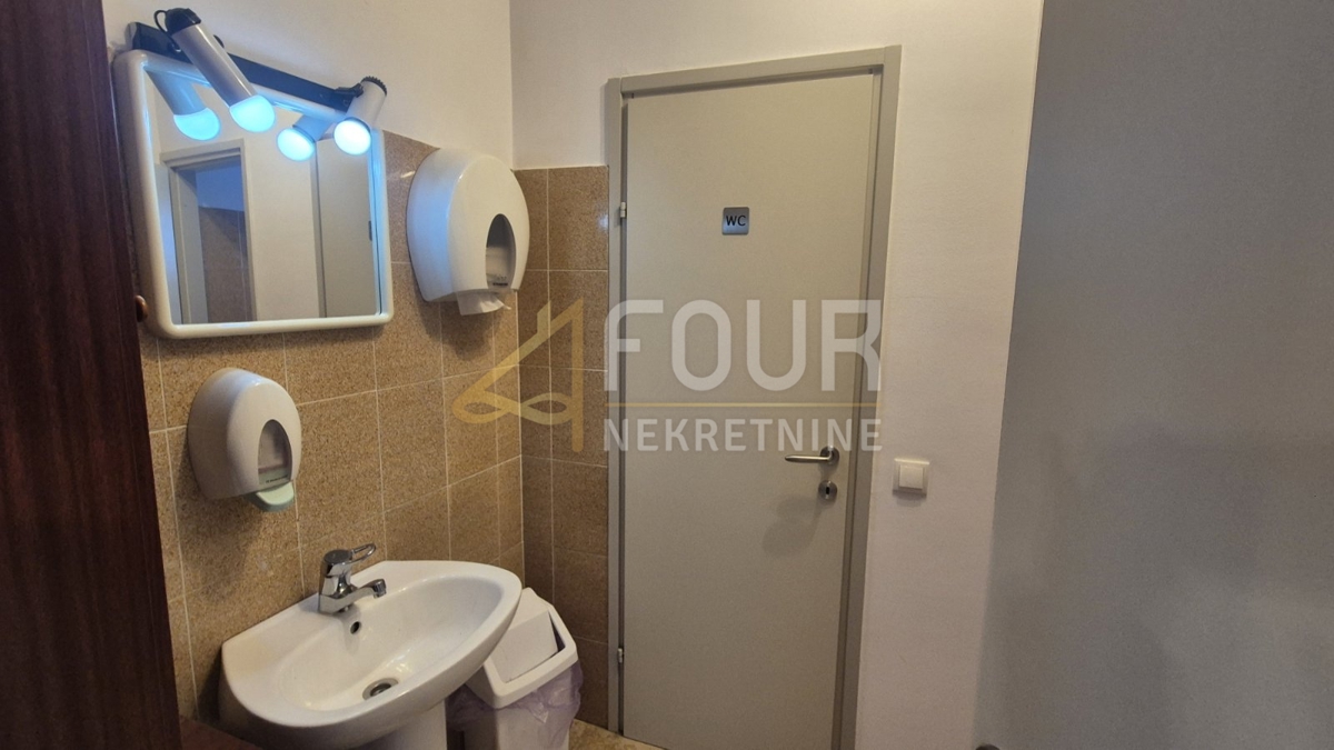 Reka, Kantrida, dvonadstropni poslovni prostor, 98m2