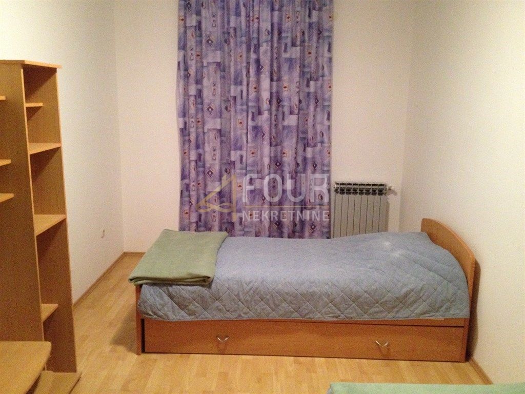 Hiša Veli vrh, Pula, 420m2