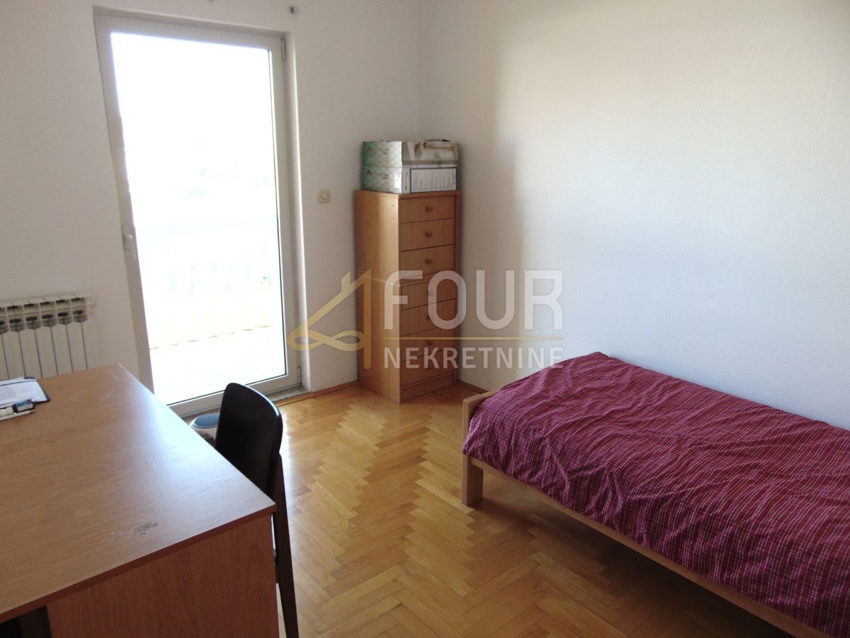 Hiša Veli vrh, Pula, 420m2