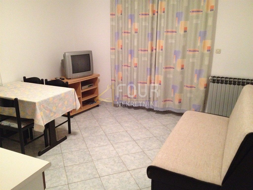 Hiša Veli vrh, Pula, 420m2