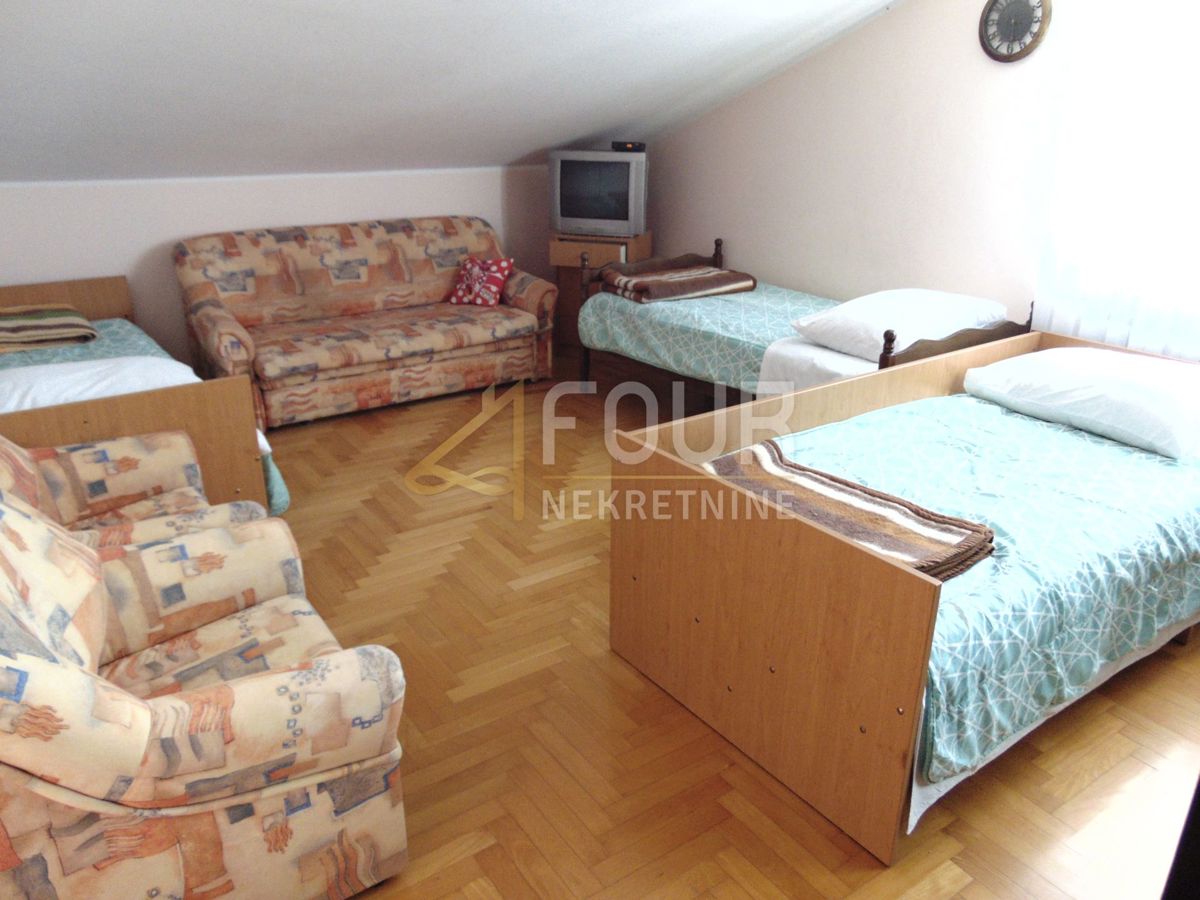 Hiša Veli vrh, Pula, 420m2