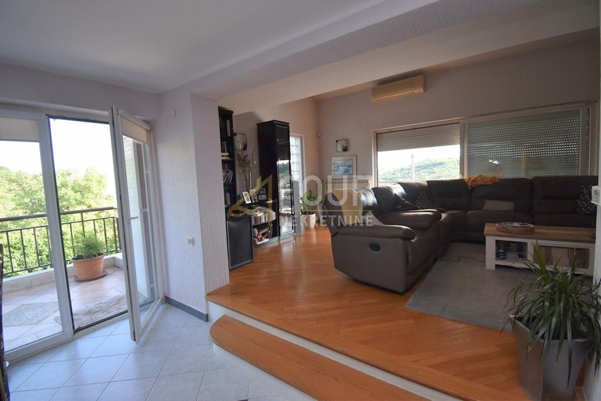 Hiša Škurinje, Rijeka, 250m2