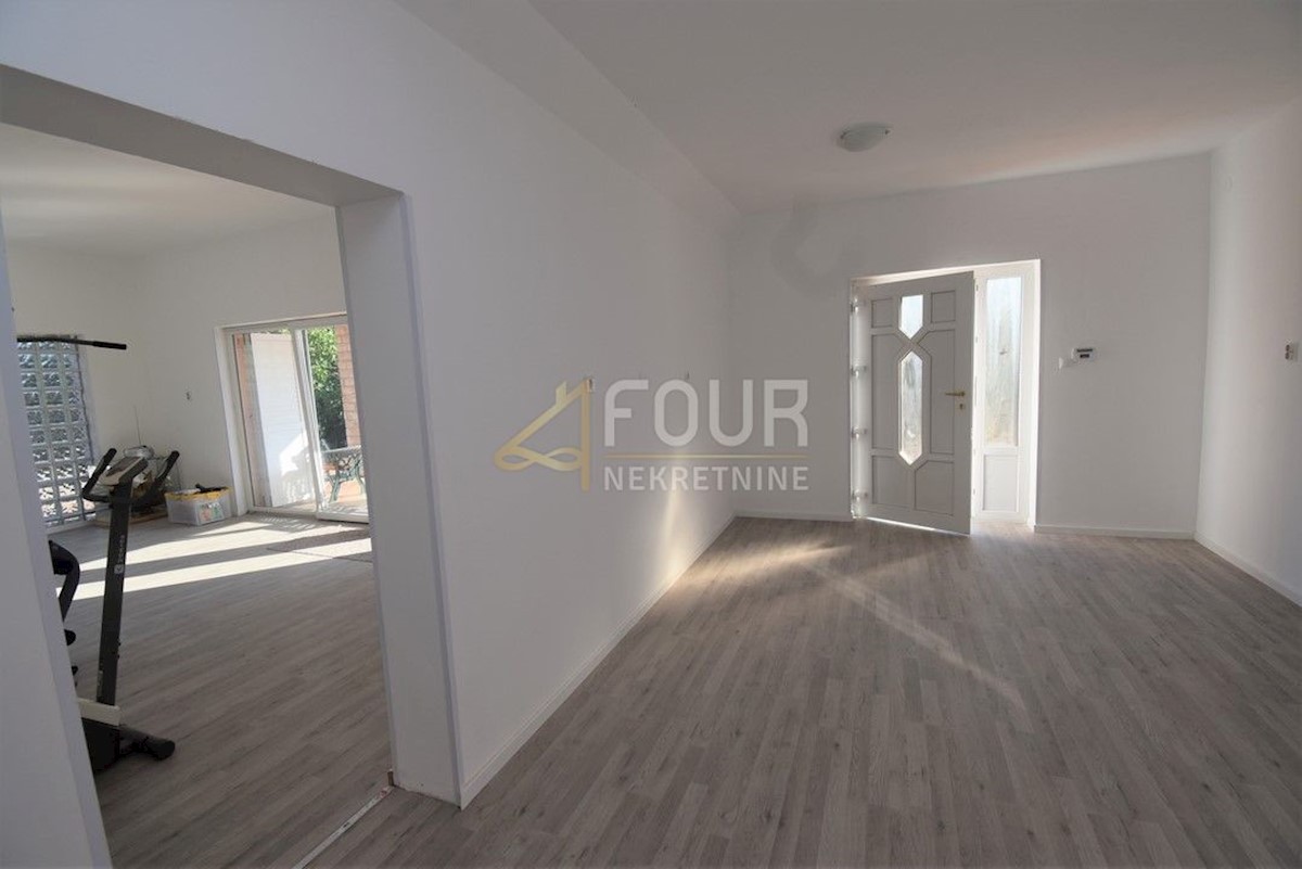 Hiša Škurinje, Rijeka, 250m2