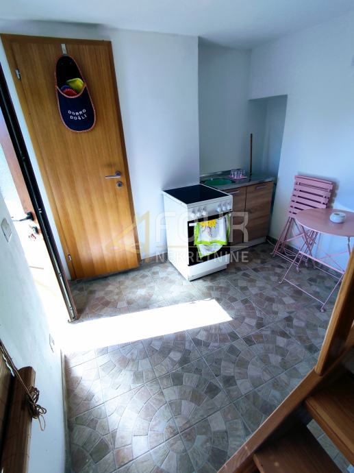 Hiša Loznati, Cres, 43m2