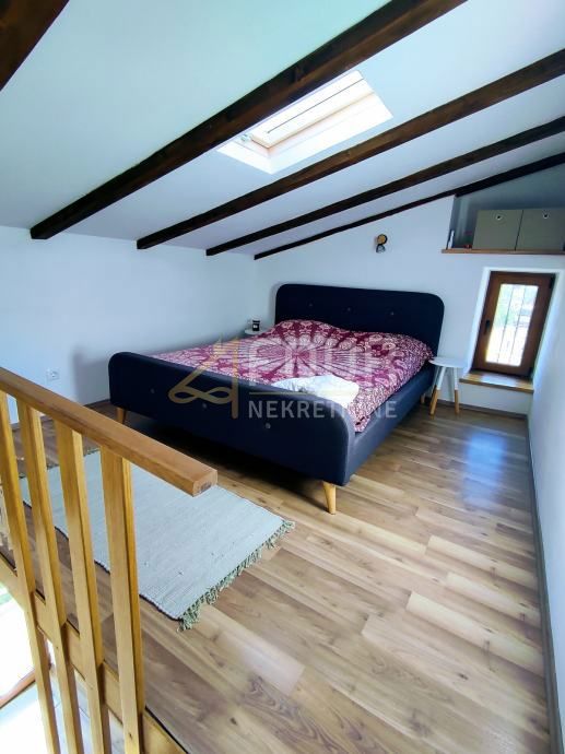 Hiša Loznati, Cres, 43m2