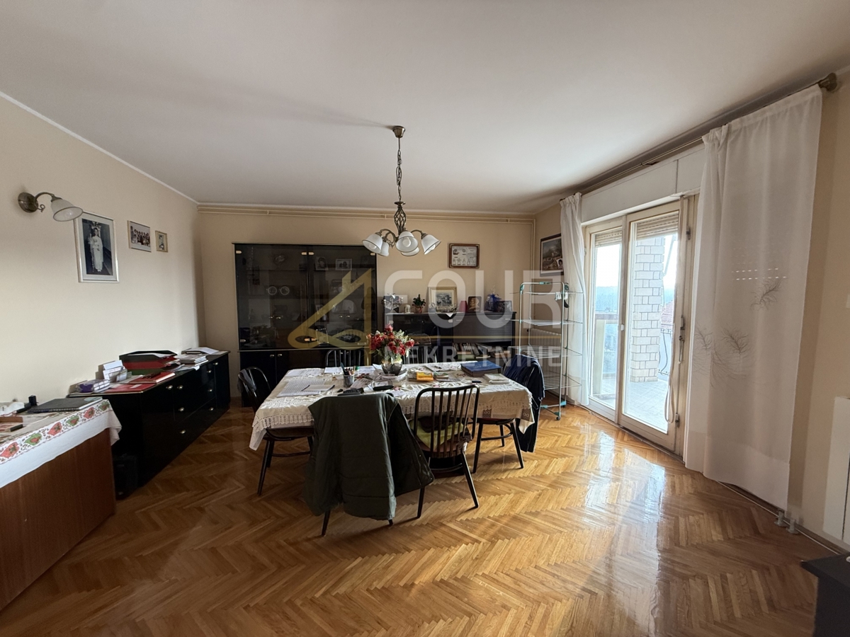 Hiša Veruda, Pula, 463m2