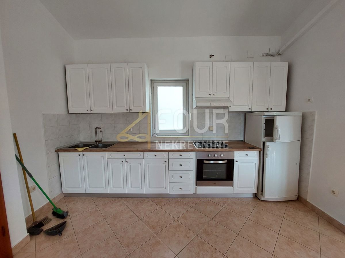 Hiša Škurinje, Rijeka, 247,82m2