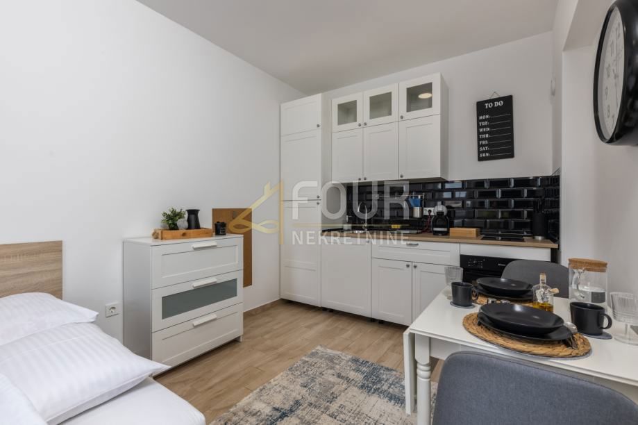 Hiša Banderovo, Rijeka, 400m2