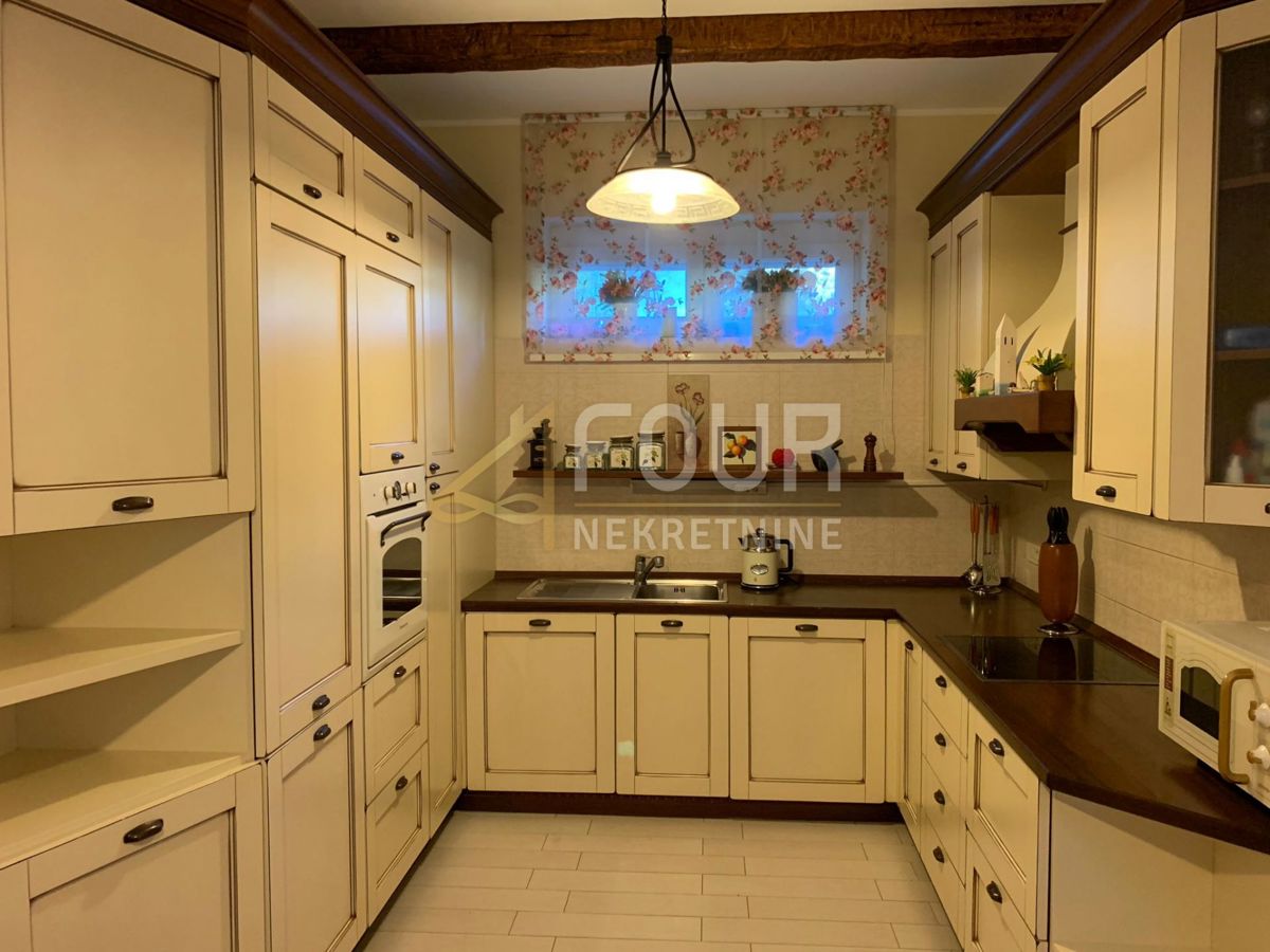 Stanovanje Opatija - Centar, Opatija, 72,66m2
