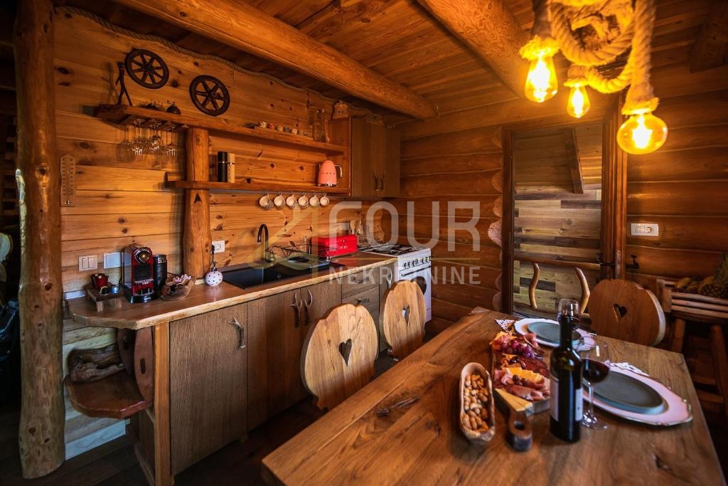 Gorski kotar, Ravna Gora – okolica, luksuzno posestvo