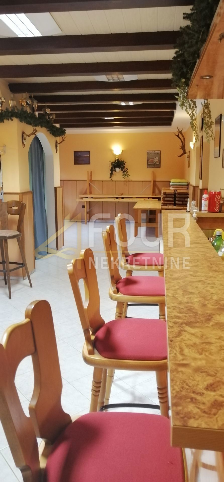 Hiša Brod na Kupi, Delnice, 400m2