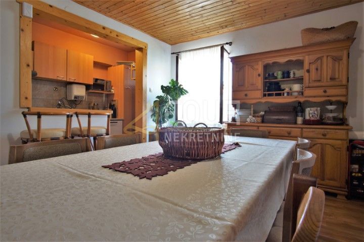Hiša Rovinj, 440m2