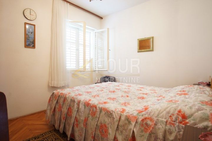 Hiša Rovinj, 440m2