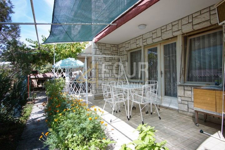 Hiša Rovinj, 440m2