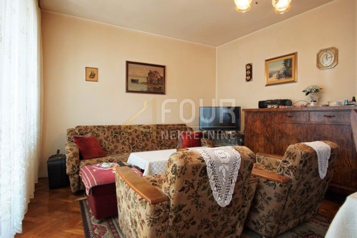 Hiša Rovinj, 440m2