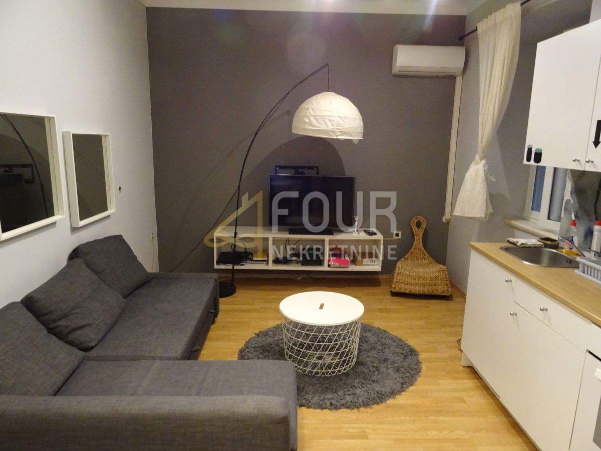 Stanovanje Centar, Rijeka, 57,39m2