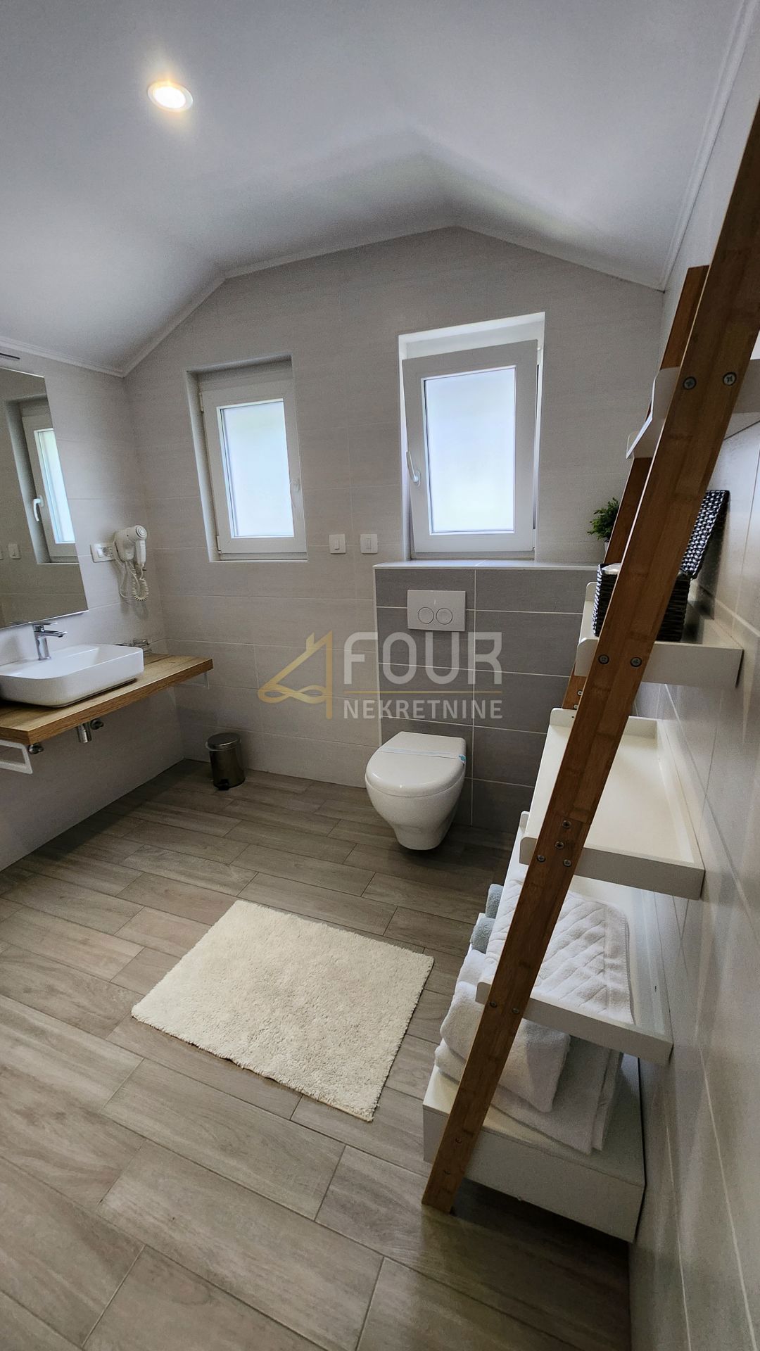Hiša Tribalj, Vinodolska Općina, 340m2