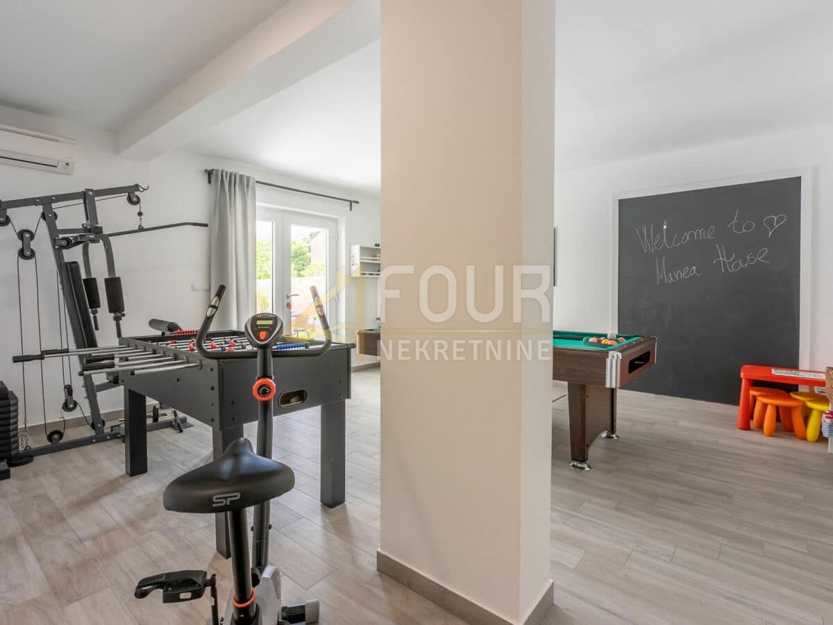Hiša Tribalj, Vinodolska Općina, 340m2