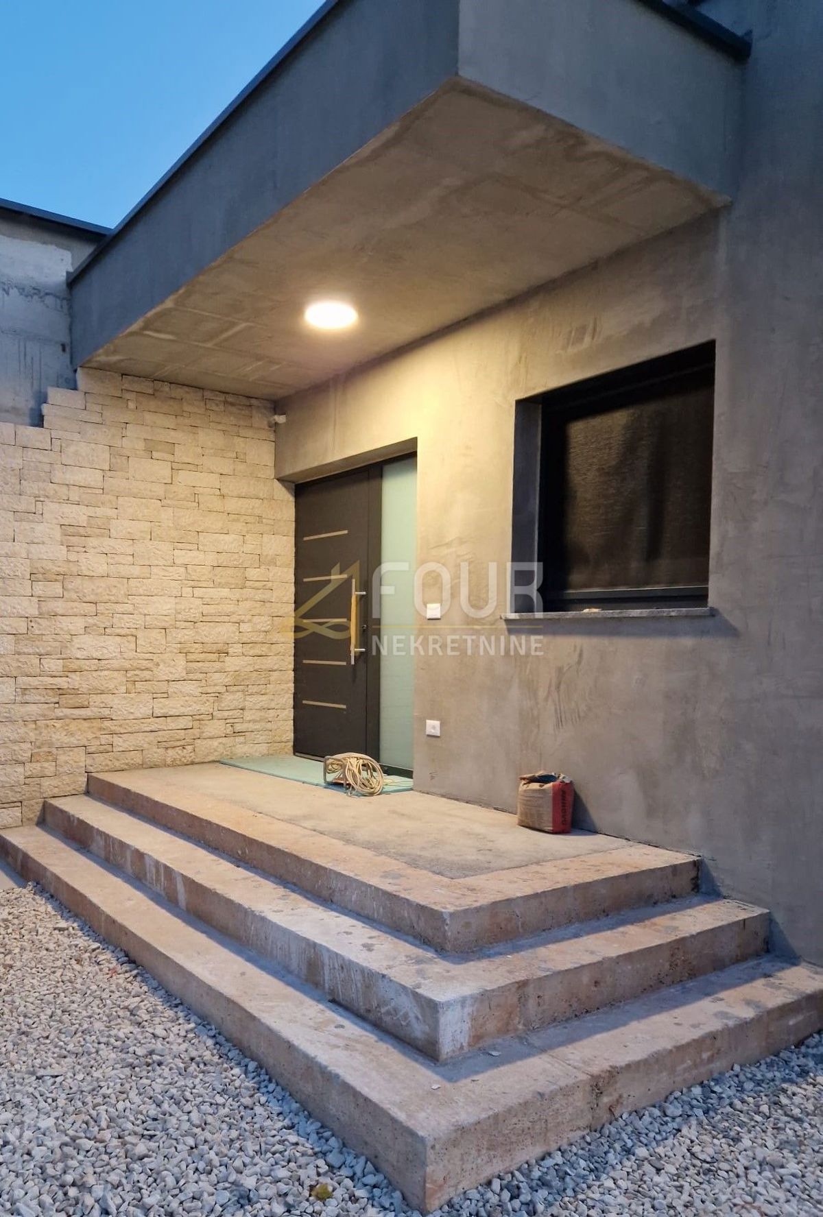 Hiša Kanfanar, 120m2