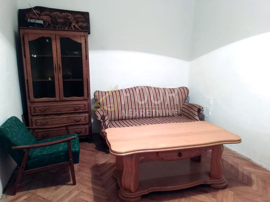 Hiša Zmajevac, Kneževi Vinogradi, 120m2