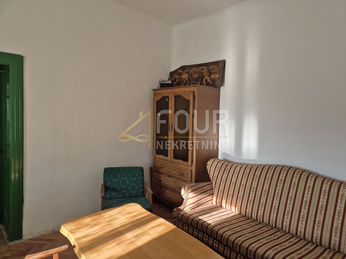 Hiša Zmajevac, Kneževi Vinogradi, 120m2